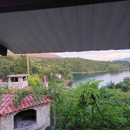 Brnara Kravarica * Vrlika